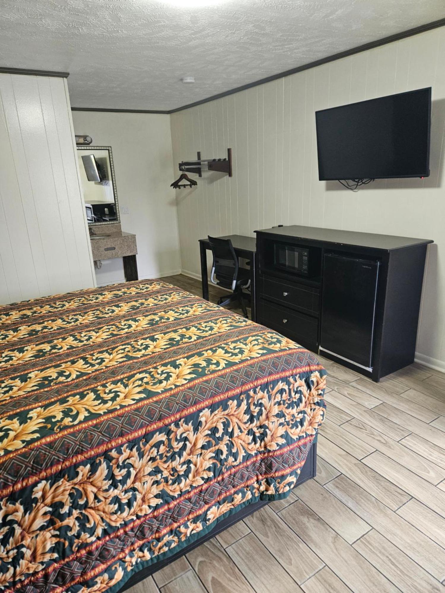 Traveler'S Inn Roanoke Kültér fotó