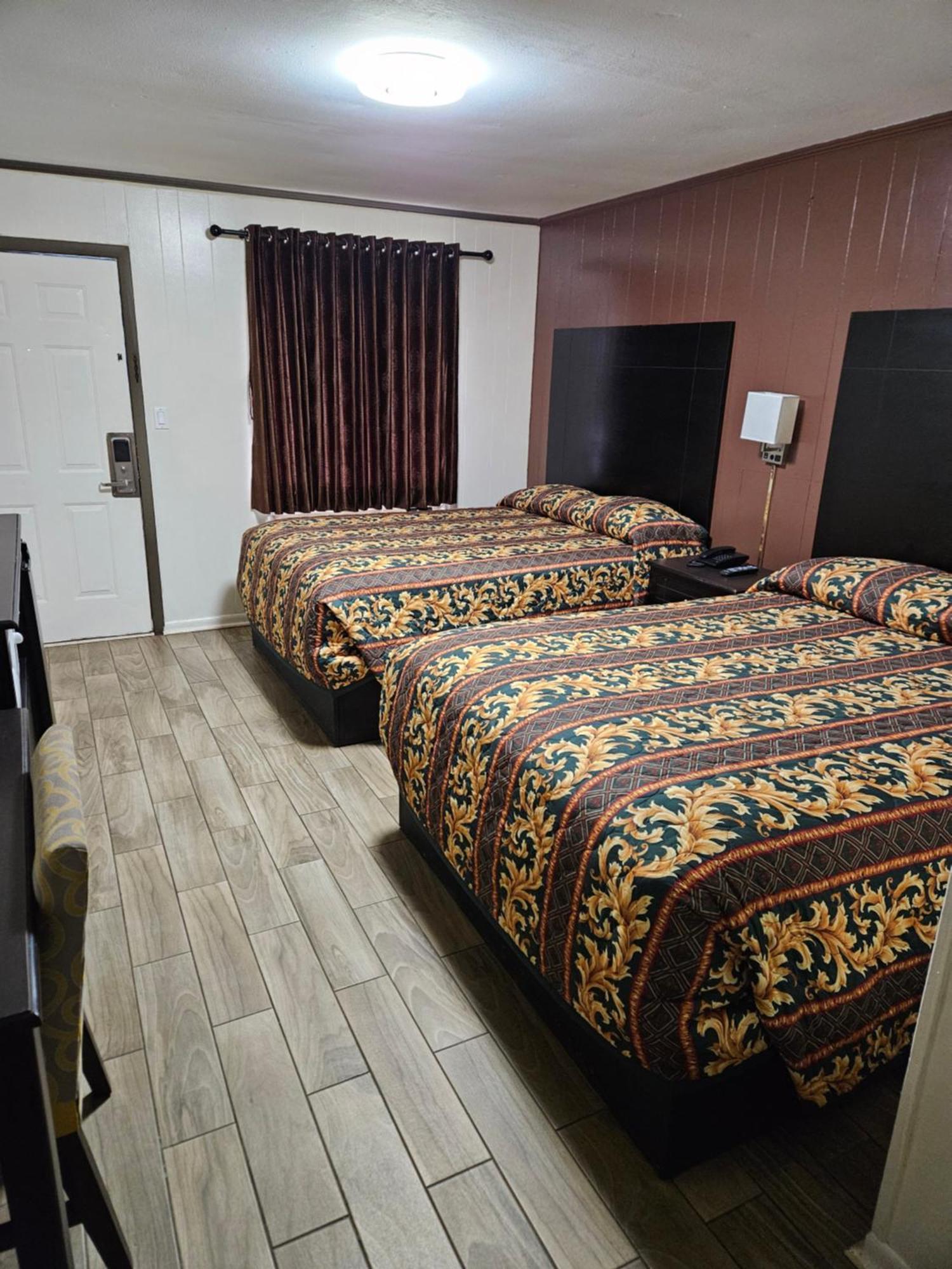 Traveler'S Inn Roanoke Kültér fotó